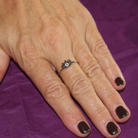 Anillo Plateado Ojo Turco Brillante – Elegancia y Protección (Copia)