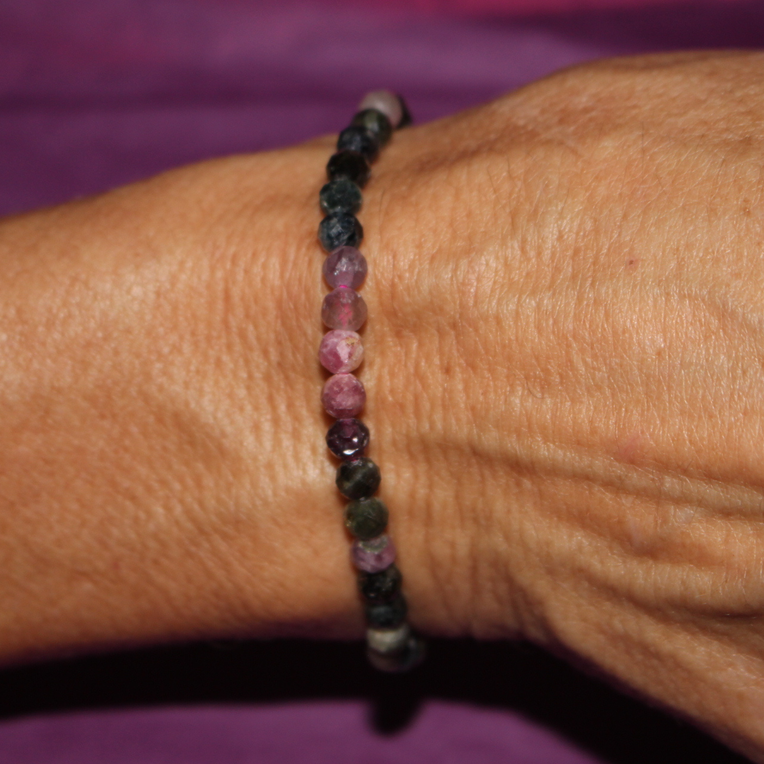 Pulsera Facetada de Turmalina 4mm (Protección y Limpieza)