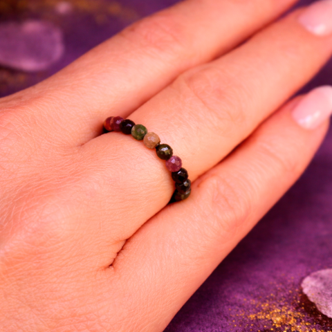 Anillo de Turmalina Multicolor Natural Ajustable (Equilibrio, Armonía y Energía Positiva)