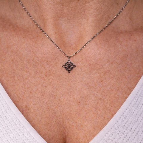 Colgante Nudo de Bruja ACTIVADO (Protección y Sabiduría Ancestral)