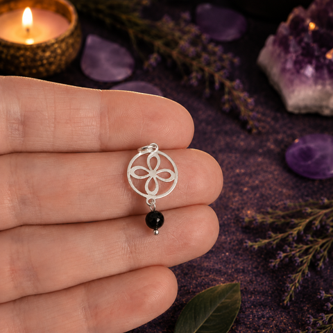 Colgante Sigilo de la Abundancia en Plata de Ley 925 con Mineral ACTIVADO (Prosperidad, Protección y Energía Positiva)