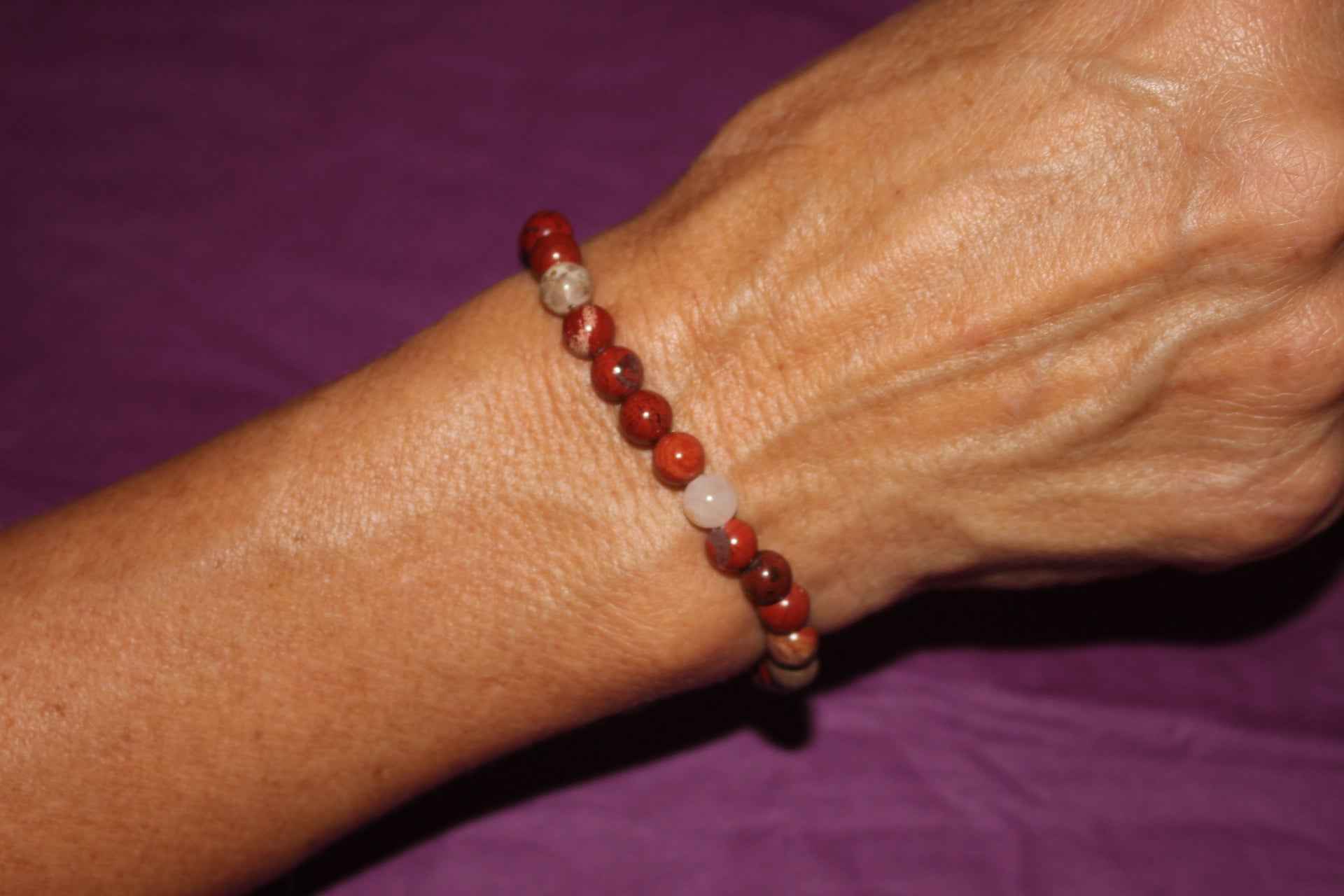 Pulsera de Jaspe Rojo (estabilidad y fuerza)