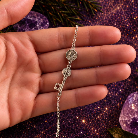 Pulsera Doble Protección Suprema con San Judas Tadeo y Llave de San Benito en Plata de Ley 925 – ACTIVADA (Protección y Apertura de Caminos)