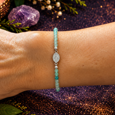 Pulsera Facetada de Aventurina Verde 3 mm con Virgen Milagrosa en Plata de Ley 925 – ACTIVADA (Prosperidad, Protección y Equilibrio Emocional)