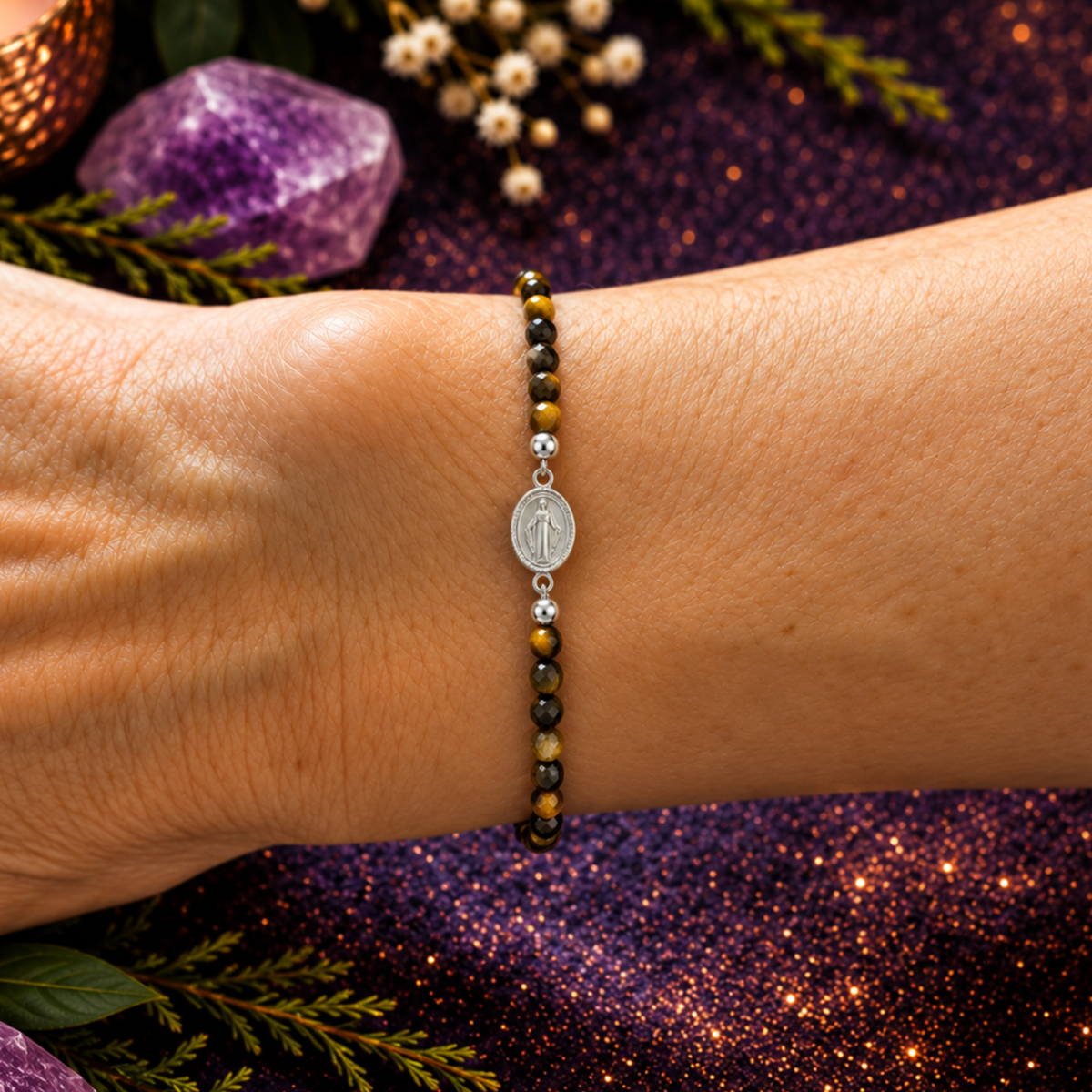 Pulsera Facetada de Ojo de Tigre 3 mm con Virgen Milagrosa en Plata de Ley 925 – ACTIVADA (Protección, Confianza y Fuerza Interior)