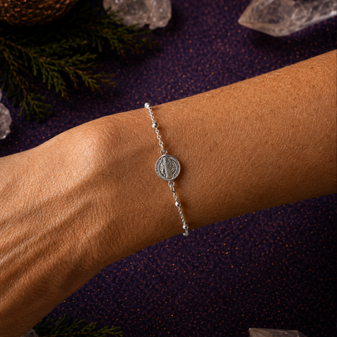 Pulsera Medalla de San Benito en Plata de Ley 925 – ACTIVADA (Protección y Apertura de Caminos)