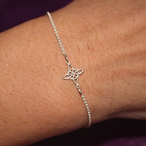 Pulsera Nudo de Bruja en Plata de Ley 925 ACTIVADA (Protección Ancestral y Equilibrio Energético)