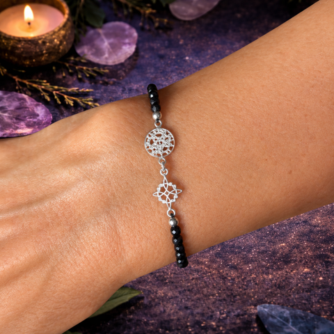 Pulsera Triple Protección de Turmalina Negra Facetada 3 mm con Nudo de Bruja y Tetragramatón en Plata de Ley 925 – ACTIVADA (Protección Suprema, Mal de Ojo y Escudo Energético)