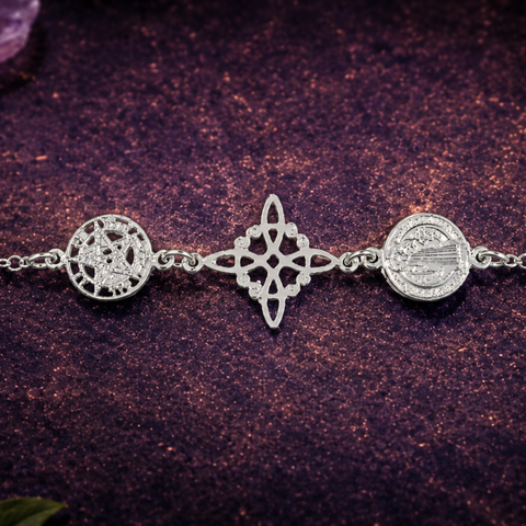 Pulsera Triple Protección en Plata de Ley 925 – Nudo de Bruja, Tetragramatón y Medalla de San Benito ACTIVADA (Protección Total)