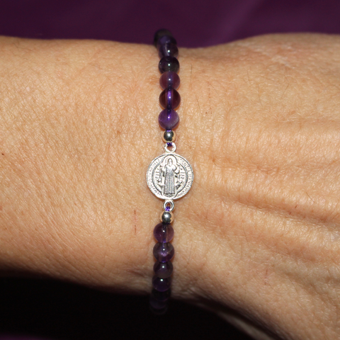 Pulsera de Amatista y San Benito en Plata de Ley 925 ACTIVADA (Protección y Serenidad Espiritual)