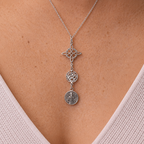 Colgante Triple Protección ACTIVADO en Plata de Ley 925 – Nudo de Bruja, Tetragramatón y San Judas Tadeo (Protección Total y Ayuda en Casos Difíciles)